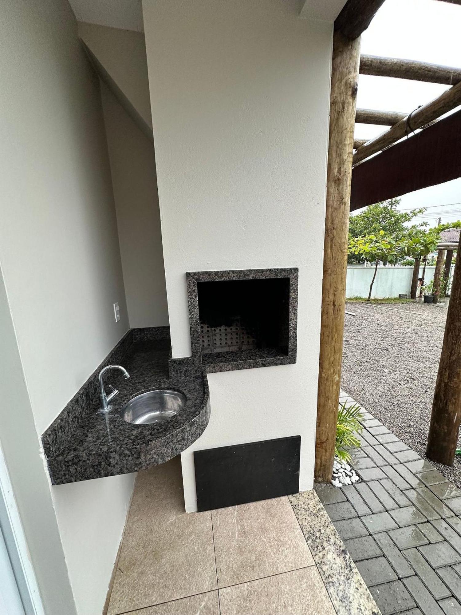 פיניירה Residencial Wrubleski Sc מראה חיצוני תמונה