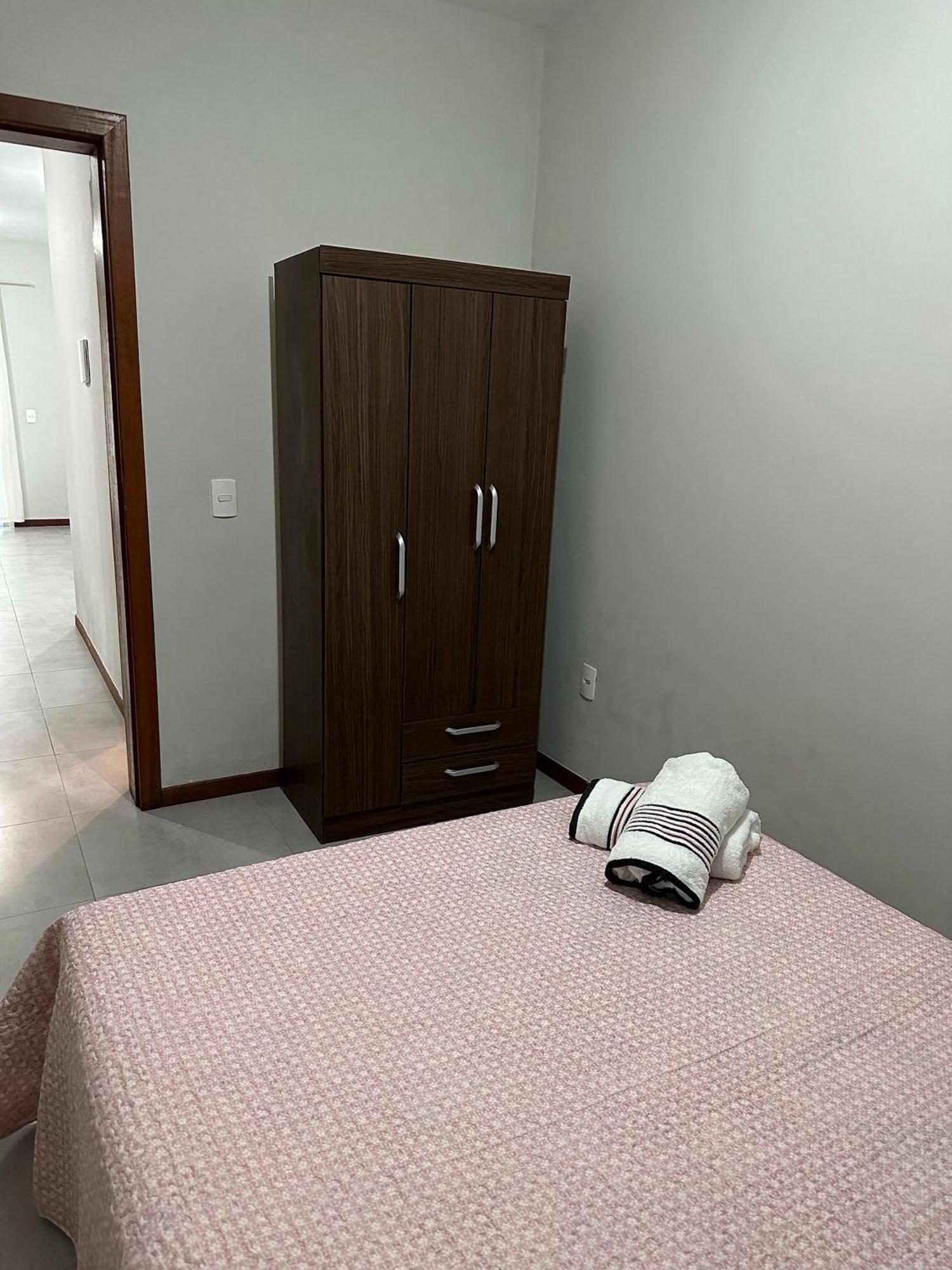 פיניירה Residencial Wrubleski Sc מראה חיצוני תמונה